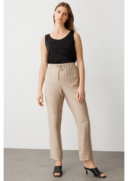 Beli Lastikli Büyük Beden Pantolon