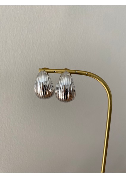 Xuping Çizigili Damla Midye Silver Küpe