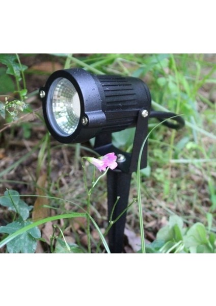 7W LED Kazıklı Bahçe Aydınlatma, Amber Işığı, Dayanıklı ve Şık Tasarım