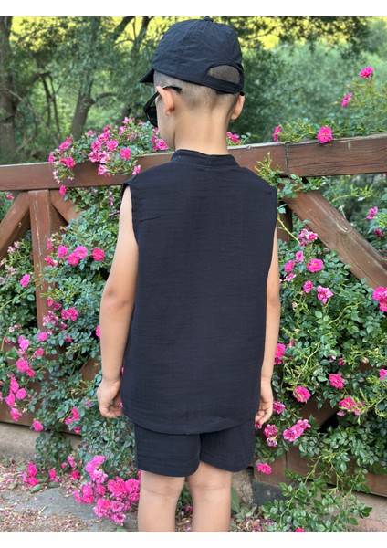 Çift Kat Müslin Kumaş Sıfır Kollu Yazlık Çocuk T-Shirt ve Şort Takım modelleri