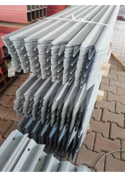 150 cm Gri Bahçe Çit Direği, Dayanıklı ve Şık Bahçe Koruma Çözümü