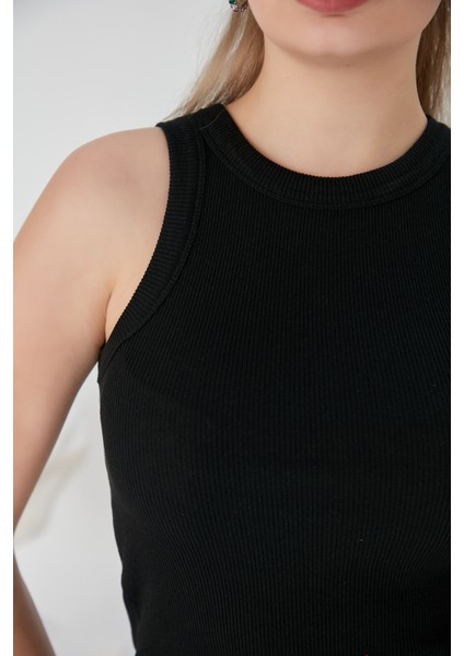 Siyah Zargo Model Fitted/vücuda Oturan Geniş Biyeli Halter Yaka Fitilli Esnek Örme Crop Bluz