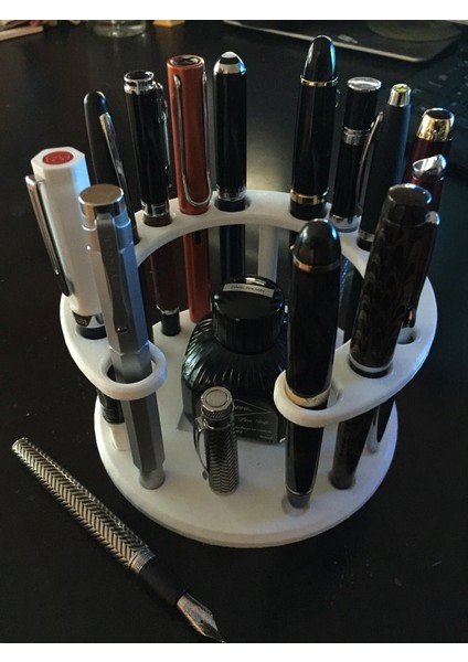 Aaron'un At Nalı Kalem ve Mürekkep Standı (Plastik Aparattır!!!) 3D