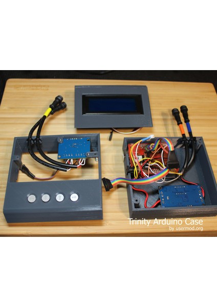 Trinity Arduino Case 20X4 (Plastik Aparattır) 3D fırsatları