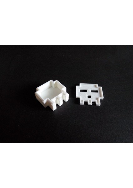 8 Bit Kafatası Kutusu - Kapaklı (Plastik Aparattır!!!) 3D fiyatları