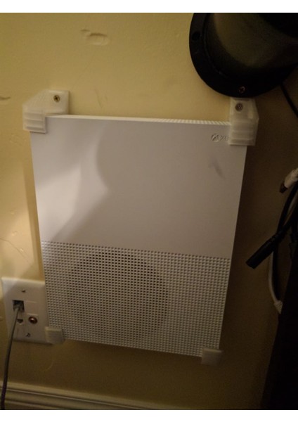 Xbox One S Duvara Montaj Aparatı - Minimum Köşeler (Plastik Aparattır!!!) 3D