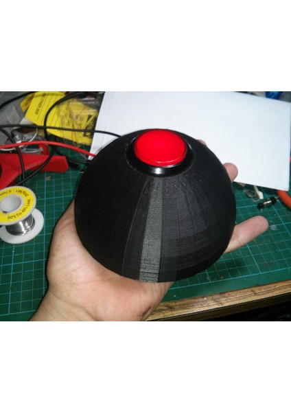 Bilinmeyen Büyük Kırmızı Düğme Küresi (Plastik Aparattır!!!) 3D fiyatları