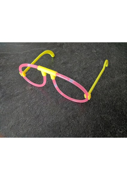 Parıltılı Gözlük (Plastik Aparattır!!!) 3D fırsatları