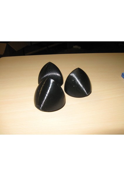 Sabit Genişliğin Sağlam Nesnesi Reueaux Üçgen Devrim Hacmi (Plastik Aparattır!!!) 3D