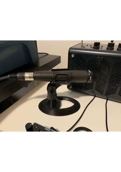 Düşük Profilli Masaüstü Mikrofon Stand Tabanı (Sadece Plastik Aparattır!!!) 3D modelleri