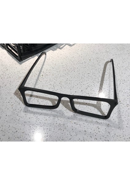 Çocuklar Için Gözlük (Sadece Plastik Aparattır!!!) 3D