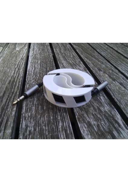 Yin Yang Kablo Makarası (Sadece Plastik Aparattır!!!) 3D