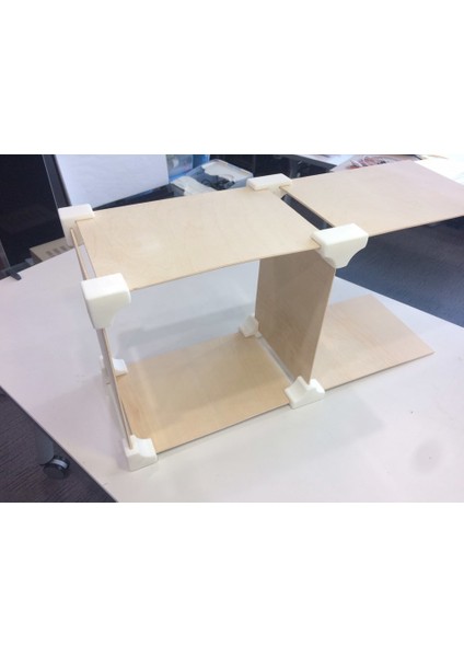 Kontrplak Kutu Eklemi (3mm Kalınlığında) (Plastik Aparattır!!!) 3D