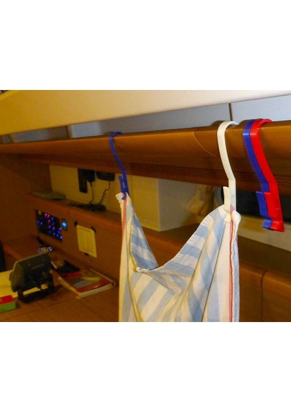 Tekne Için Küpeşte Askı Peg (Plastik Aparattır!!!) 3D
