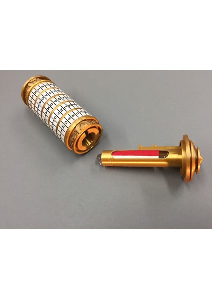 Da Vinci Kodu Cryptex, Ekranlı Pervane Dayalı (Sadece Plastik Aparattır!!!) 3D modelleri