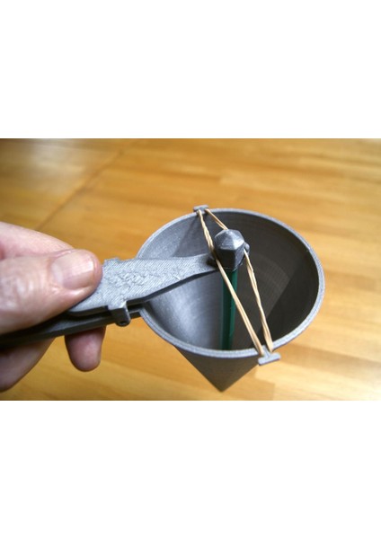 Açık Kapalı Mekanizma ile Huni (Sadece Plastik Aparattır!!!) 3D