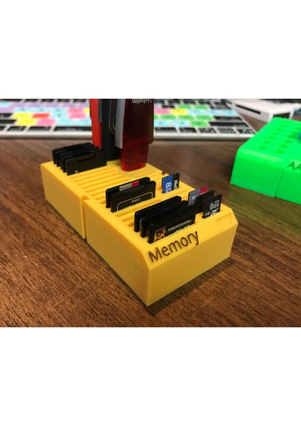 Sd Battblox (Sd, Microsd ve Thumbdrive Bellek Depolama) (Sadece Plastik Aparattır!!!) 3D
