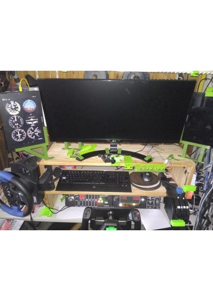Uçuş Sims Için Daha Az Basit Tablet Standı (Sadece Plastik Aparattır!!!) 3D