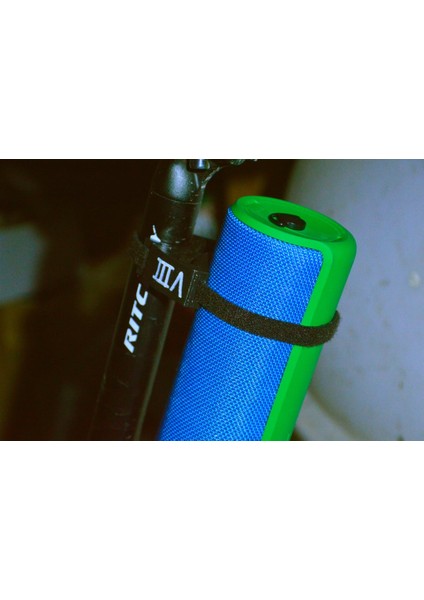 Ue Boom 2 Seatpost Montajı (Plastik Aparattır!!!) 3D