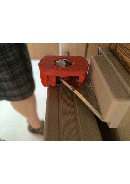 Electrolux 3 Yollu Karavan Buzdolabı Kapısı Seyahat Mandal / Kilit (Sadece Plastik Aparattır!!!) 3D fırsatları