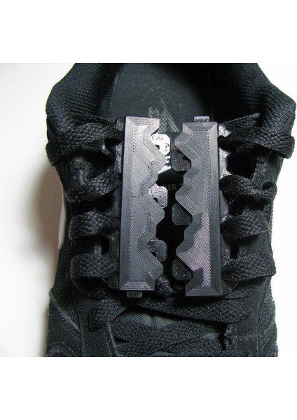 Mekanik Ayakkabı Bağı Kapakları (Plastik Aparattır) 3D modelleri