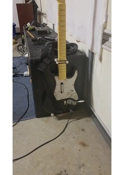 Gitar Controller Stand (Rock Band / Guitar Hero Için) (Plastik Aparattır!!!) 3D modelleri