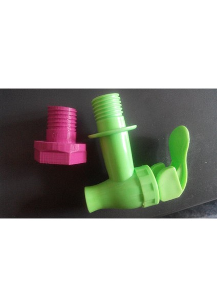 Katlanabilir Fıçı Fişi (Sadece Plastik Aparattır!!!) 3D