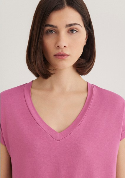 V Yaka Pembe Basic Viskoz Tişört 167714-70955