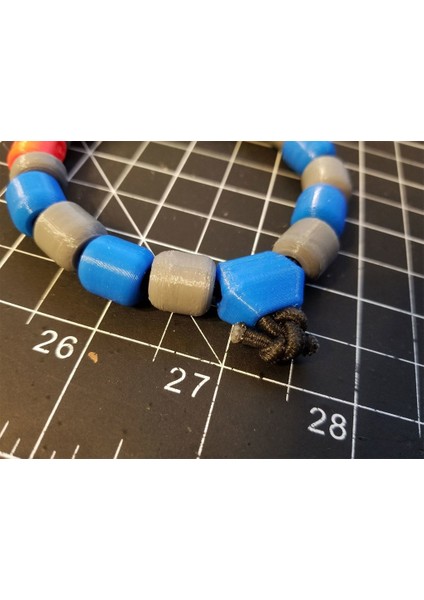 Bir Bilezik Veya Başka Bir Şey Için Boncuklar (Sadece Plastik Aparattır!!!) 3D