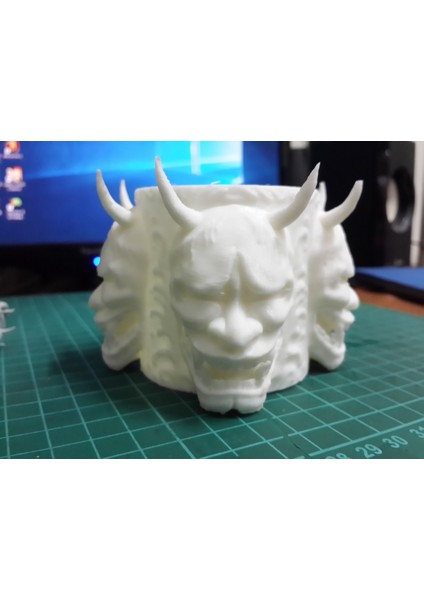 Hayalet Kafa Yüzüğü + Dört Taraflı Hayalet Kafa Kalemi Tutucu (Plastik Aparattır!!!) 3D