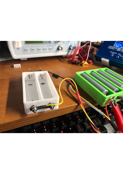 18650 Sahipler / Şarj Cihazı (Sadece Plastik Aparattır!!!) 3D fırsatları