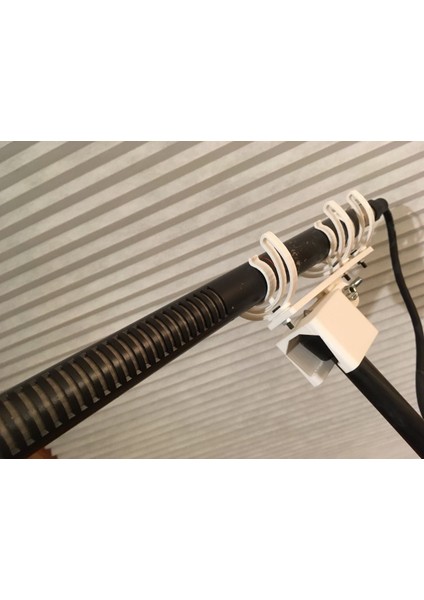 Monopod Için Av Tüfeği Mikrofon Montajı Tersine Çevrilmiş (Plastik Aparattır!!!) 3D modelleri