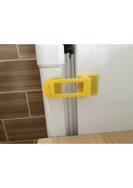 Basit Buzdolabı Kilidi (Sadece Plastik Aparattır!!!) 3D