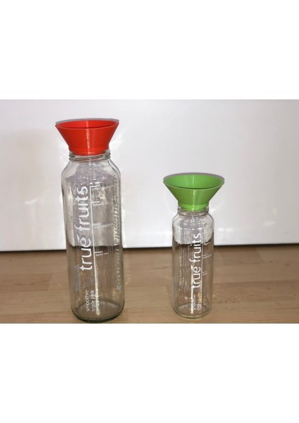 Gerçek Meyveler Hunisi (Sadece Plastik Aparattır!!!) 3D
