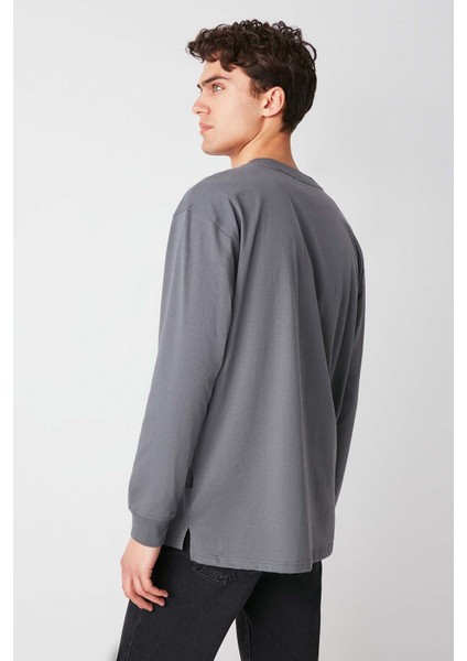 Uncommon Erkek Baskılı Yuvarlak Yaka Ekstra Oversize Gri T-Shirt indirimleri