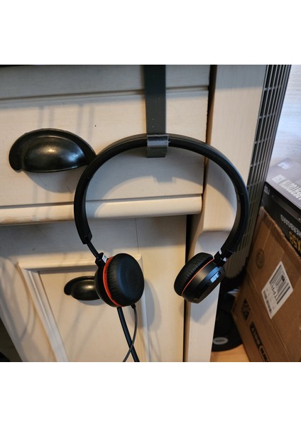 Çekmece Önü Için Kulaklık Askısı (Sadece Plastik Aparattır) 3D fiyatları