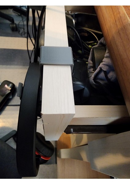 Çekmece Önü Için Kulaklık Askısı (Sadece Plastik Aparattır) 3D modelleri