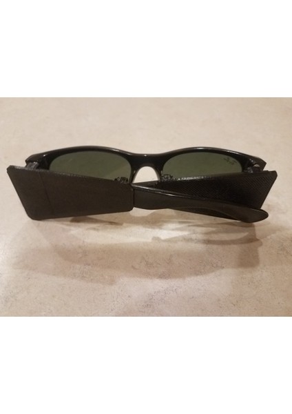 Ray Ban Wayfarer Glacier Gözlük Dönüşümü (Sadece Plastik Aparattır) 3D modelleri