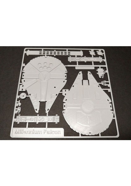 Fixumdude'dan Millennium Falcon Kit Kartı (Sadece Plastik Aparattır!!!) 3D fiyatları