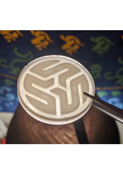 Sobriety (Sss) Madeni Para Destekleyen Skydivers (Sadece Plastik Aparattır!!!) 3D modelleri