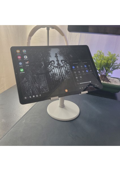 Minimalist Bir Tablet Tutucu (Sadece Plastik Aparattır!!!) 3D fiyatları