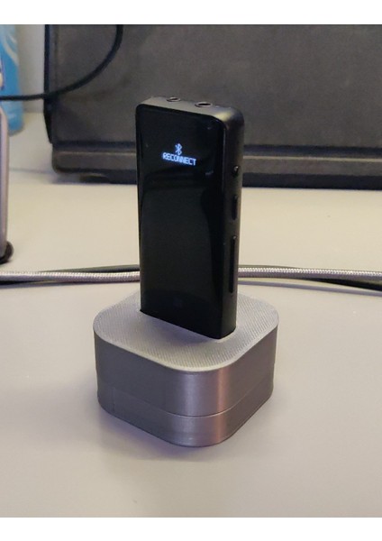 Fiio Btr5 Için Düz Bir Rıhtım (Sadece Plastik Aparattır!!!) 3D