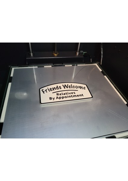 Arkadaşlar Randevu Işareti ile Akrabaları Hoş Geldiniz (Sadece Plastik Aparattır!!!) 3D indirimleri