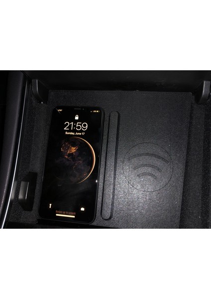 Qi Kablosuz Şarj Cihazları Için Tesla Model 3 Çift Kablosuz Şarj Pedi (Sadece Plastik Aparattır!!!) 3D modelleri
