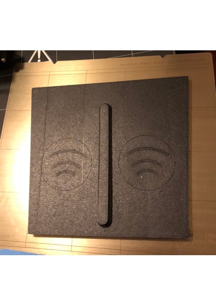 Qi Kablosuz Şarj Cihazları Için Tesla Model 3 Çift Kablosuz Şarj Pedi (Sadece Plastik Aparattır!!!) 3D fırsatları