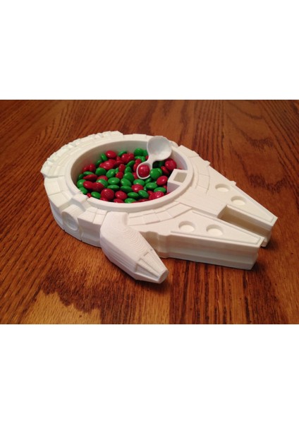 Millennium Falcon Candy Cans ile Uydu Kaşıkla #countertopchallenge (Sadece Plastik Aparattır!!!) 3D modelleri
