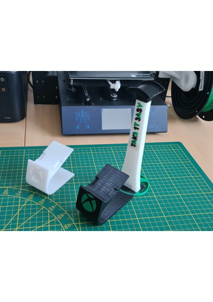 Xbox Elite Kumanda ve Kulaklık Standı (Sadece Plastik Aparattır!!!) 3D fiyatları