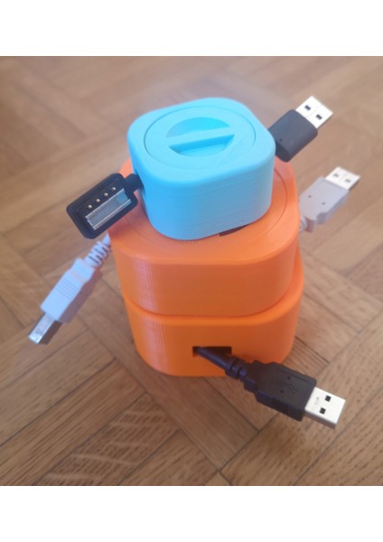 Kablo Makarası (Usb) (Sadece Plastik Aparattır!!!) 3D modelleri
