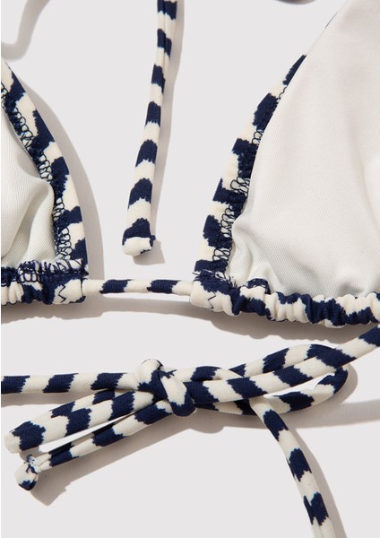 Çizgili Üçgen Bikini Üstü 1912575-70491