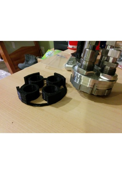 Lee Classic Taret Caddy (Sadece Plastik Aparattır!!!) 3D